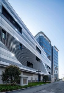 Modern Aluminum Curtain Wall <b>Panels</b> Anodized Surface Anti-Corrosion for Building Exterior 70in and Above - Product Image 4