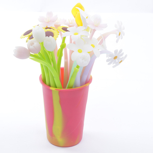 Stylo gel créatif tulipe petit mignon en silicone noir papeterie étudiants 0.5mm plastique écriture lumière décoloration fleur cadeau - Product Image 3