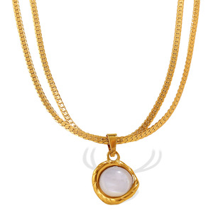 Nouveau collier minimaliste français populaire en coquille blanche et or double couche, design élégant et original, chaîne serpent pour femme - Product Image 4