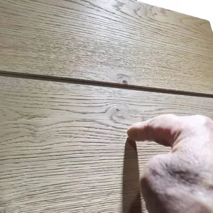 Plancher d'ingénierie en bois dur massif Euro chêne français 3 dimensions brossé avec fil de fer