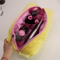 Sac d'accessoires pour sèche-cheveux avec poches intérieures Taille personnalisée Design Velours matelassé Zip Cosmétique Maquillage Maquillage Soins de la peau Outils pour cheveux