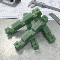 Composants multifonctionnels résistants aux hautes températures Hengfeng Green FR4 Machining Parts - Température d'exploitation de -40 à 250°C