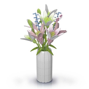 Mould King 10057 Colección botánica Vibrant Dream Lilies Flower <span class=keywords><strong>World</strong></span> Light Pink Gradual Lily Flower Building Block Set - Product Image 1
