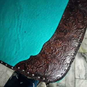 Tapis de selle de cheval occidental en feutre de laine rouge de haute qualité du fabricant indien - Product Image 1