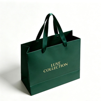 Sac cadeau de luxe vert foncé personnalisé avec ruban en satin et poignée, logo personnalisé, emballage pour vêtements et parfums