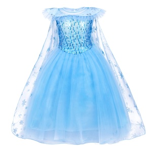 Elsa <span class=keywords><strong>Costume</strong></span> <span class=keywords><strong>2</strong></span> robes <span class=keywords><strong>de</strong></span> princesse pour filles <span class=keywords><strong>Costume</strong></span> <span class=keywords><strong>de</strong></span> <span class=keywords><strong>reine</strong></span> <span class=keywords><strong>des</strong></span> <span class=keywords><strong>neiges</strong></span> avec accessoires Filles habiller jeu <span class=keywords><strong>de</strong></span> rôle robes <span class=keywords><strong>de</strong></span> fête d'anniversaire - Product Image 1