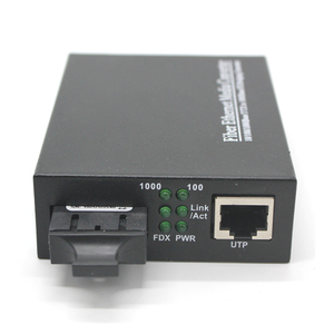 2 4 Cổng <span class=keywords><strong>10</strong></span> 100 1000 SC <span class=keywords><strong>Ethernet</strong></span> Dual Fiber Optic <span class=keywords><strong>Media</strong></span> Converter Giá <span class=keywords><strong>100M</strong></span> 1000M Sợi Quang Để RJ45 <span class=keywords><strong>Media</strong></span> <span class=keywords><strong>Converters</strong></span> - Product Image 1