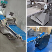 Ligne de production de croissants entièrement automatique avec lame de découpe triangulaire électrique pour boulangerie commerciale, pour la formation de croissants au beurre laminé