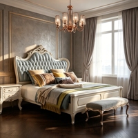 Cadre de lit maîtresse Provincial Manor avec panneau en bois encastré, pied de lit bas et capitonnage, mobilier de chambre de luxe