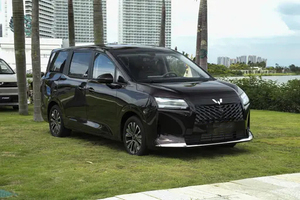 <strong>Wuling</strong> Xingguang 730 7-Seater MPV Efficient Family Commercial Vehicle Global Export - Product Image 3
