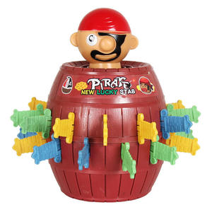 The Pirates Barrels Joke Toys Venta caliente Spoof Juguete interactivo Pop up Sword Inserting Pirate Barrel Game Set - Product Image 1