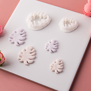 Monstera Lá Đất Sét Máy Cắt Nhựa Thiết Kế Cho Bông Tai Mặt Dây Chuyền Và <span class=keywords><strong>Cookie</strong></span> Khuôn Bánh Công Cụ Để Làm Bánh - Product Image 3