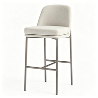 Chaises de bar nordiques à hauteur de comptoir, structure en métal brossé, tabourets hauts rembourrés pour boutique, café et mobilier de club, personnalisables