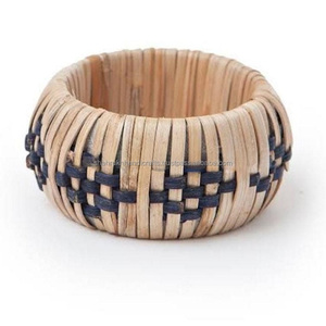 Anneaux de serviette en bambou et rotin de style royal pour la décoration de mariage et de fête, utilisables pour les hôtels et les tables à manger, décoration de table de luxe pour la salle à manger - Product Image 3