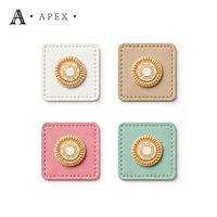 APEX Fabricant d'étiquettes en cuir décoratives personnalisées avec logo de marque, motif OEM ODM, accessoires vestimentaires, étiquette en cuir pour hijab