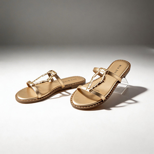 <span class=keywords><strong>MIA</strong></span> DIVA Ciabatte Donna Trendy con Fibbia Geometrica Dorata e Borchie in PU per Vacanze Estive all'Aperto - Product Image 2