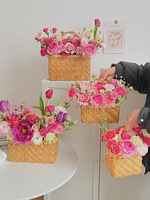 Panier de fleurs en bois naturel fait à la main avec poignée pour fête de mariage