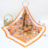 Bandanas pour cheveux imprimées de fleurs, nouvelle mode, 70*70CM, petit foulard carré en soie