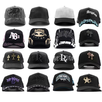 Sombreros al por mayor: Gorra de béisbol de gamuza de diseño Danny con ala ancha, pedrería personalizada y logotipo bordado CT