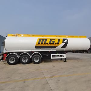 Camion-citerne 60 m³ à 4 compartiments, semi-remorque citerne à carburant avec déflecteur <span class=keywords><strong>anti</strong></span>-<span class=keywords><strong>ondes</strong></span> et valve de fond d'urgence, citerne à carburant, citerne à huile - Product Image 4