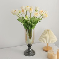 Buket Tulip Buatan 47cm 6cm, Bunga Tiruan dengan Daun Hijau untuk Dekorasi Pernikahan, Rumah, Acara, dan Centerpiece Meja
