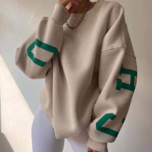 Felpa Personalizzata da Donna Oversize Stile Streetwear con Logo Grande e Lettere Stampate, a Maniche Lunghe, Spessa e Ampia - Product Image 4