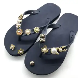 Hot luxury shoe charms removable shoe decoration accessories for flip flops