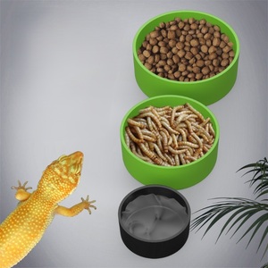 Ciotola per Acqua per Rettili in Plastica Rotonda Ecologica, Vari Colori, Verde e Nero, per Draghi Barbuti e Altri Animali Striscianti - Product Image 1