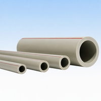 Autres tubes durables pour l'approvisionnement en eau, options de couleurs vert, blanc, gris, gamme complète de tailles, moulage de tubes pour projets de construction, vente en gros