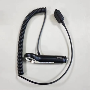 Adaptateur d'alimentation pour véhicule NNTN8040 avec connecteur série MTP3000 MT3100 MTP3150 MTP3250 MTP3550 et MTP4000 - Product Image 4