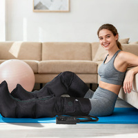 Massage professionnel des jambes pour une relaxation musculaire profonde des mollets et des pieds