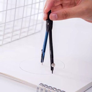 Compás de Dibujo Metálico Deli 8646, 30 cm de Radio Máximo, Herramienta de Ingeniería para Estudiantes y Exámenes - Product Image 3