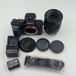 กล้องดิจิตอลมิเรอร์เลส <span class=keywords><strong>Sony</strong></span> <span class=keywords><strong>Alpha</strong></span> 7 II A7M2 ฟูลเฟรม พร้อมเลนส์ 24-70 มม. ความละเอียด 24.3MP ระบบกันสั่น <span class=keywords><strong>5</strong></span> แกน IBIS 117 AF WiFi ขายส่งจำนวนมาก - Product Image 3