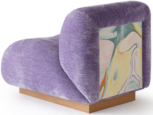 Sillón Moderno VB Tapizado en Morado con Estructura de Madera Maciza, Espuma de Alta Resiliencia, Cubierta de Tela y Detalles Metálicos - Product Image 2