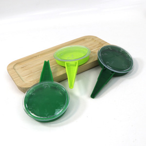 Semoir de jardinage manuel en plastique réglable pour différentes tailles de graines Vert foncé Vert clair Vert fruité 19g Outil de jardinage DIY - Product Image 1