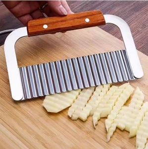Wooden Handle Wave sharp Stainless Steel Kitchen Vegetable Carrot <strong>Cutting</strong> <strong>Knife</strong> Wavy Edged <strong>Crinkle</strong> French Fry Potato Cutter - Product Image 3