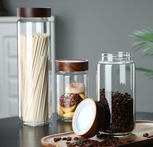 Wholesale Modern <b>Kitchen</b> <b>Storage</b> <b>Jar</b> Thread Type Borosilicate Glass Food <b>Storage</b> Airtight Acacia Wooden Screw Lid Custom Logo - Product Image 3