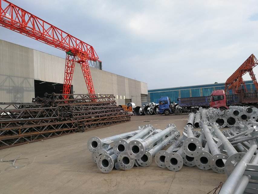 30m 3 Legged Tubular Steel Pole Tower Tube Telecom Pole Tower 7