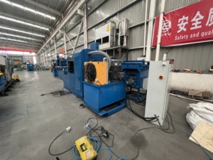 מחיר נמוך אוטומטי מכונת זיוף חם להכנת בורג ועיצוב חדש אגוז עם מנוע ליבה ורכיבים מנוע - Product Image 5