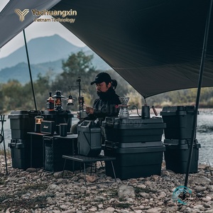 Conteneur d'eau portable en plastique noir avec deux bouchons pour le camping et l'extérieur, conception durable - Product Image 5