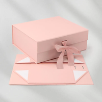 Boîte cadeau rigide pliable de luxe noire, couleur personnalisée, finition mate, revêtement UV, fermeture magnétique, ruban, emballage pour chaussettes et fourrures
