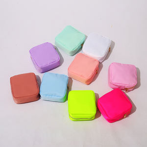 Pequeña bolsa de cosméticos personalizada logotipo bordado <span class=keywords><strong>viaje</strong></span> impermeable nailon estuche de cosméticos bolsa de maquillaje grande del zodiaco de nailon - Product Image 2