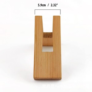 Servilletero triangular de madera, organizador de escritorio de madera maciza, estilo nórdico, para decoración de mesa de Hotel, cafetería - Product Image 4
