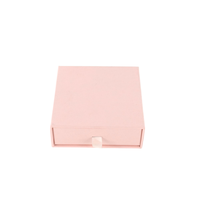 Boîte à bijoux d'emballage avec tiroir en papier cartonné de luxe et logo personnalisé avec pochette