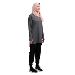 Custom Eco-Friendly Plus Size Muslim Women's <b>Modest</b> Activewear <b>Set</b> Quick Dry Breathable Lightweight Polyester/Cotton Colorblock - Product Image 3