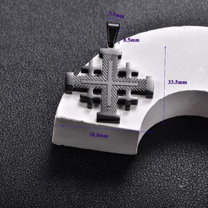 Pendentif Croix de Haute Qualité pour Hommes et Femmes, Collier Croix Rétro, Bijou Amulette Religieuse, Étanche, Idéal pour le Quotidien/Soirée, Cadeau - Product Image 5