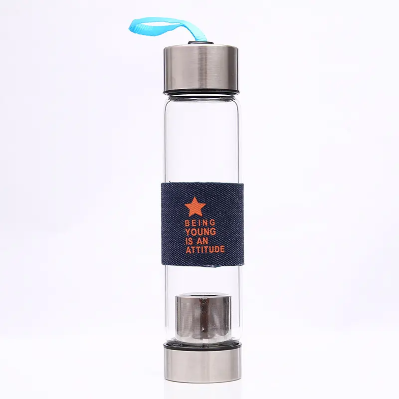 Botellas de agua de cristal para zumos, botellas de agua fría y caliente con filtro de té y fruta, funda a prueba de quemaduras, proveedor de fábrica, venta al por mayor