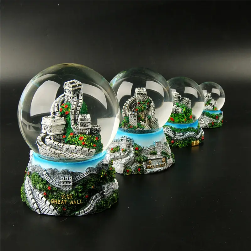 Gros promotionnel cadeaux de mariage love glass snowglobe kit de noël diy résine ornement personnalisé globe de neige