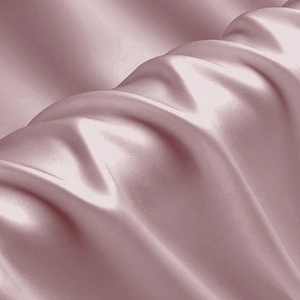 Tessuto in <span class=keywords><strong>Seta</strong></span> Crepe Satinata a Trama Liscia 30 Momme, Larghezza 114 cm, per Cheongsam, Pigiami, Camicie da Notte, Abiti e Abbigliamento da Sposa - Product Image 6