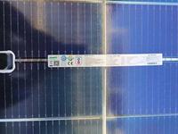 Modul PV Bifasial Efisiensi Tinggi Stok EU Jinko 575W 580W 585W 590W 595W 600W Panel Surya Half Cell Kaca Ganda